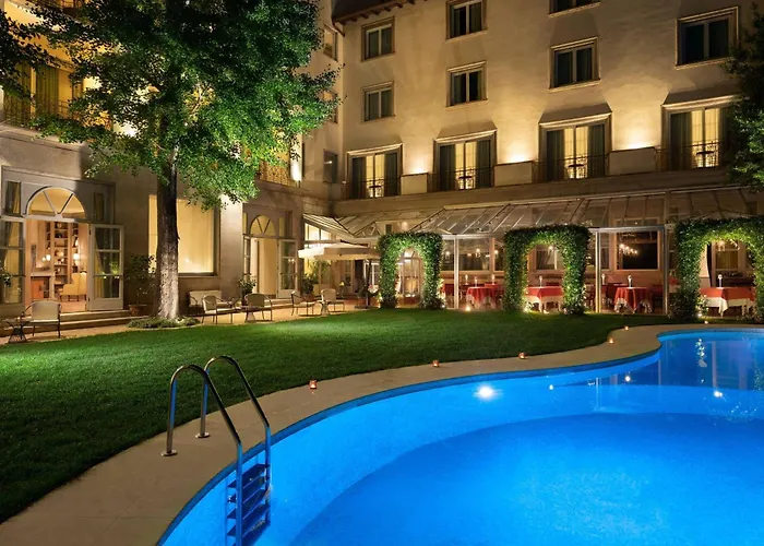 Sina Villa MediciAlbergo